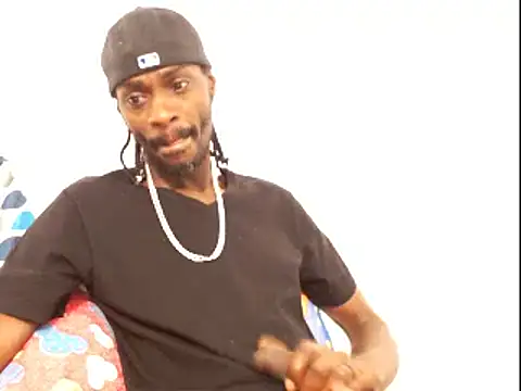 Snapshot of phillip-hot chatting on 02-12-25, 12:44 phillip-hot online show from 02-12-25, 12:44