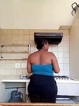 Sexymamibo online show from 03-07-25, 02:23