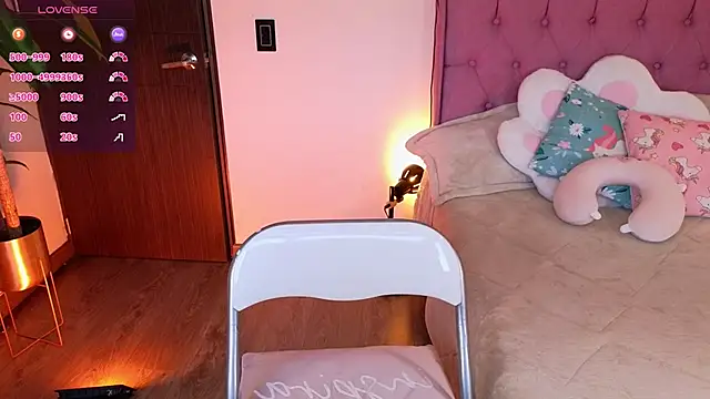 eimy22 online show from 01-13-25, 10:03