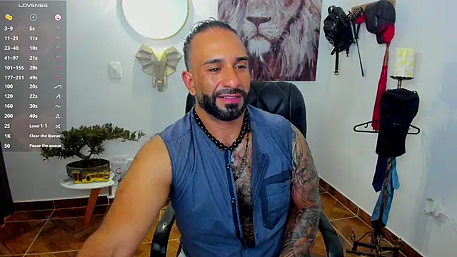 mr maik online show from 01-10-25, 01:41