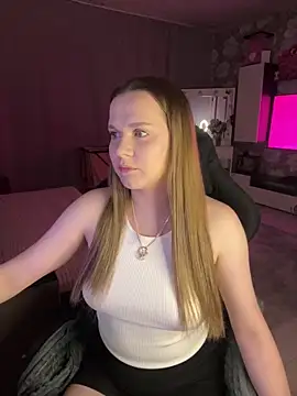Lexi noah online show from 05-17-26, 08:38