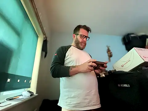 Tattooednakedguy online show from 10-10-25, 06:45