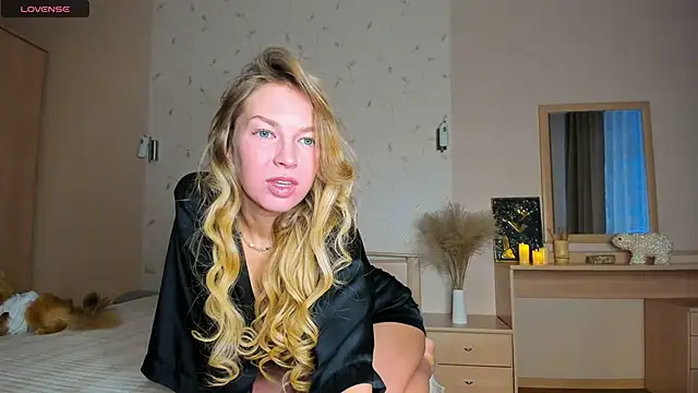 Snapshot of Jeanne_Williams chatting on 01-21-25, 03:15 Jeanne Williams online show from 01-21-25, 03:15