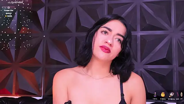 KasiaNoir  online show from 01-18-25, 12:47