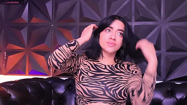 KasiaNoir  online show from 02-01-25, 01:30