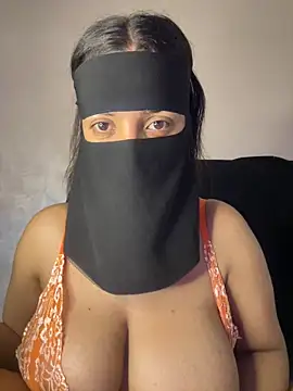Narimane maroc online show from 06-12-26, 02:32
