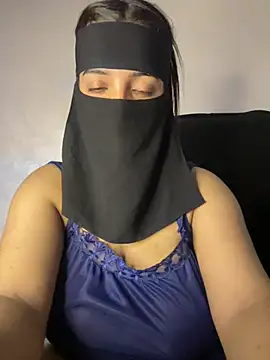 Narimane maroc online show from 08-02-26, 03:27