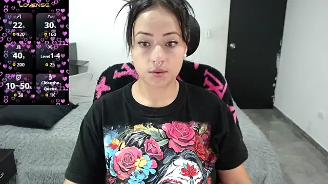 jjulietha95 online show from 03-13-26, 01:23