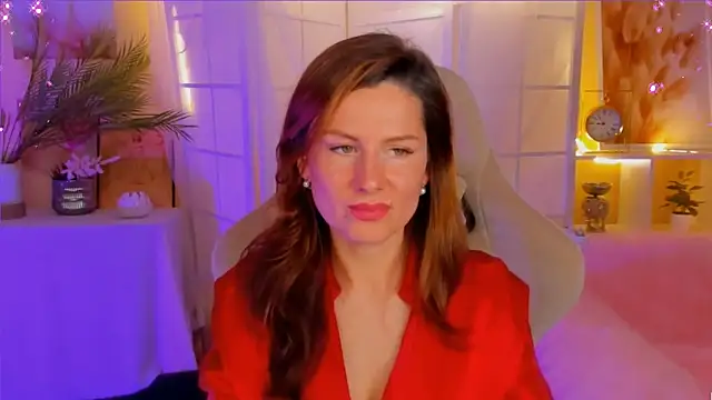 Snapshot of April_o_Nill chatting on 12-10-24, 01:55 April o Nill online show from 12-10-24, 01:55