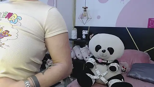 DanniAbbey online show from 10-25-25, 11:51