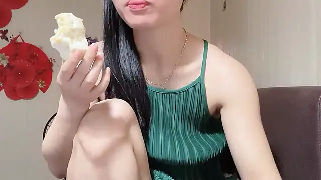 LinhChi 9x online show from 05-02-26, 01:21