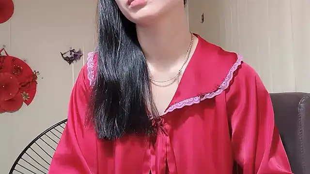 LinhChi 9x online show from 05-12-26, 12:41