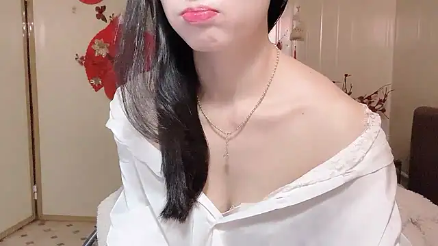 LinhChi 9x online show from 07-06-26, 12:18