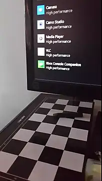 AwesomeUs online show from 10-09-25, 04:43