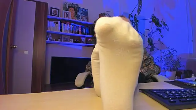 LylithSkye online show from 04-20-26, 01:58