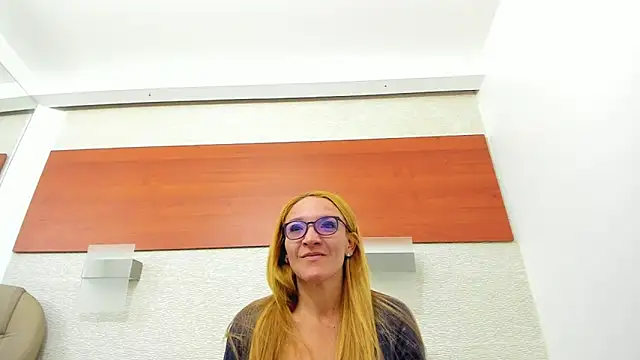 maddy cartter online show from 12-22-25, 10:56