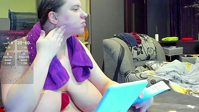 1lindsey1 online show from 09-20-25, 03:13