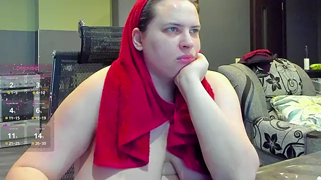 1lindsey1 online show from 10-29-25, 03:53