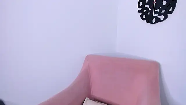 Snapshot of Tom_Silver__ chatting on 02-07-25, 12:42 Tom Silver online show from 02-07-25, 12:42