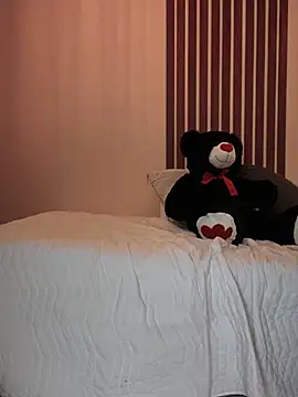  Shara Handal  online show from 02-09-25, 11:25