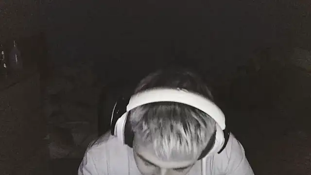 Nenejoven16- online show from 03-05-25, 01:52