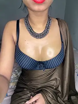 Snapshot of Hot-sexy222 chatting on 12-19-24, 04:35 Hot-sexy222 online show from 12-19-24, 04:35