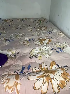 Snapshot of Hot-sexy222 chatting on 12-26-24, 02:55 Hot-sexy222 online show from 12-26-24, 02:55