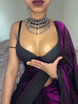 Snapshot of Hot-sexy222 chatting on 12-29-24, 02:49 Hot-sexy222 online show from 12-29-24, 02:49