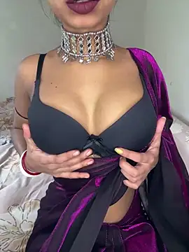 Snapshot of Hot-sexy222 chatting on 12-31-24, 09:42 Hot-sexy222 online show from 12-31-24, 09:42