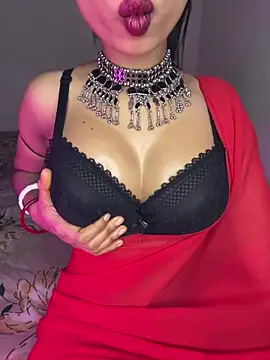 Snapshot of Hot-sexy222 chatting on 01-28-25, 04:08 Hot-sexy222 online show from 01-28-25, 04:08