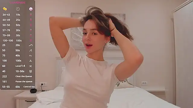 JudyAngil online show from 10-25-25, 06:10