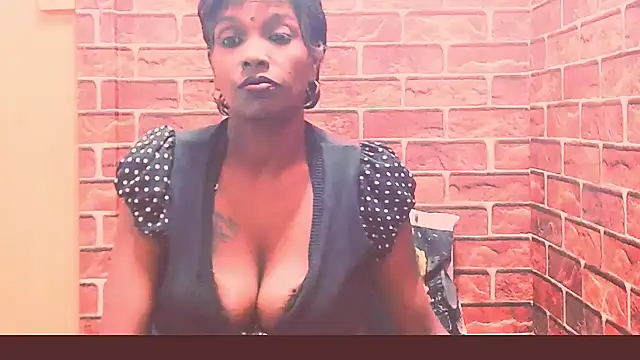 Snapshot of Fuckable_Nasty_MILF chatting on 06-22-26, 04:04 Fuckable Nasty MILF online show from 06-22-26, 04:04