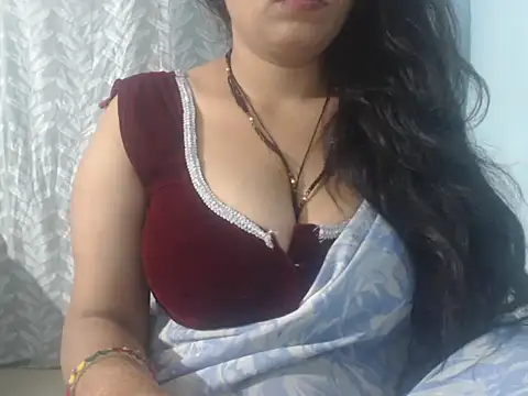 Snapshot of cute-priy chatting on 02-13-25, 08:59 cute-priy online show from 02-13-25, 08:59