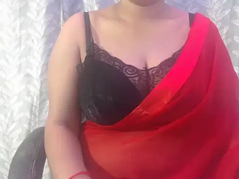 Snapshot of cute-priy chatting on 10-02-25, 04:41 cute-priy online show from 10-02-25, 04:41