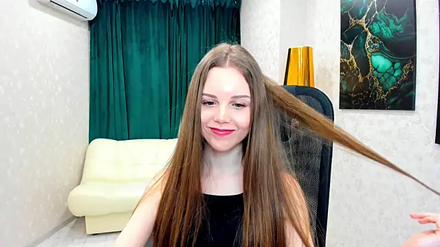 Snapshot of MileyWings chatting on 01-19-25, 02:38 MileyWings online show from 01-19-25, 02:38