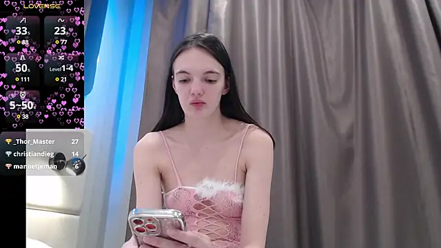 Snapshot of Lia__meow chatting on 03-14-25, 01:27 Lia  meow online show from 03-14-25, 01:27