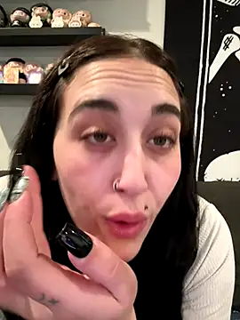 ThicBunz online show from 12-14-25, 03:45