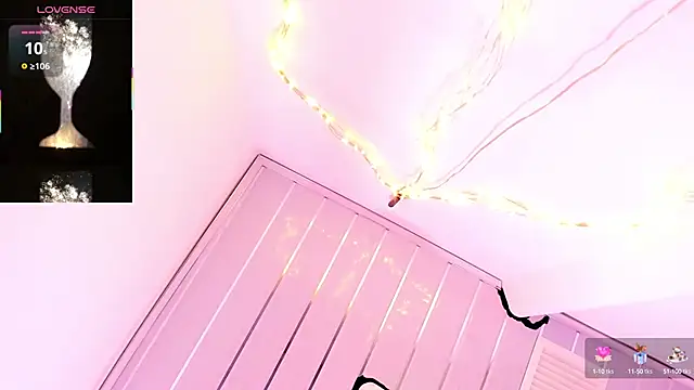 Snapshot of staacy37 chatting on 09-26-25, 06:34 staacy37 online show from 09-26-25, 06:34