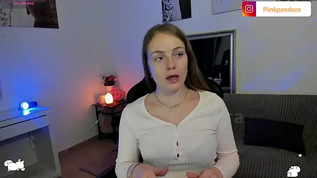 Piinkpandora online show from 03-21-26, 08:34