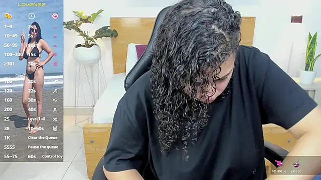 aixa 15 online show from 12-28-24, 12:03