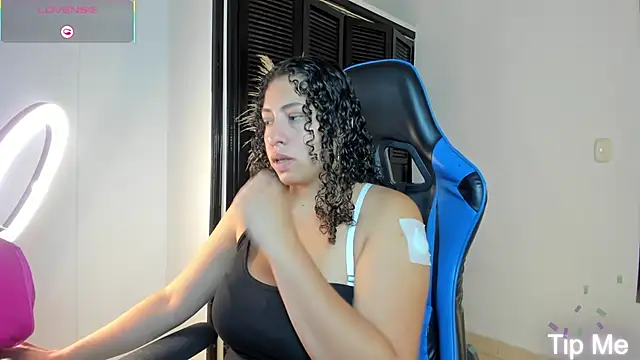 aixa 15 online show from 09-20-25, 11:33