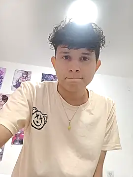 Snapshot of Nathan_Bluee chatting on 01-18-25, 02:12 Nathan Bluee online show from 01-18-25, 02:12