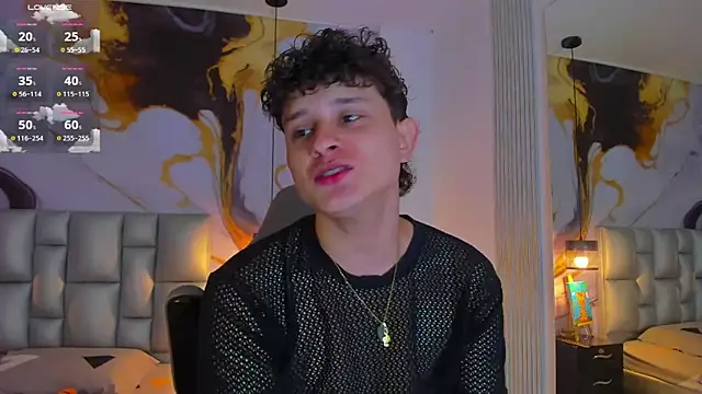 Snapshot of Nathan_Bluee chatting on 09-20-25, 11:33 Nathan Bluee online show from 09-20-25, 11:33