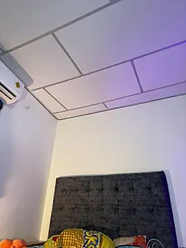 Nathan Bluee online show from 11-22-25, 04:06