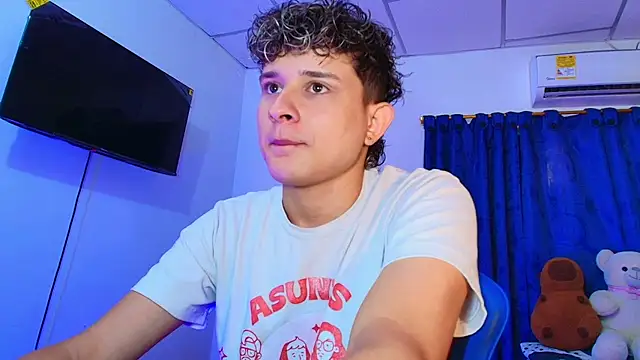 Nathan Bluee online show from 04-17-26, 04:10