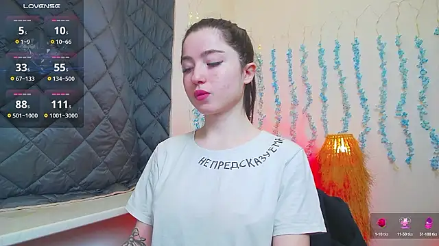 Luxuryalma online show from 03-29-26, 05:40