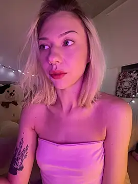  urbestie  online show from 07-04-26, 10:38
