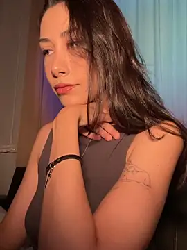 Sophiehii online show from 04-17-26, 11:35