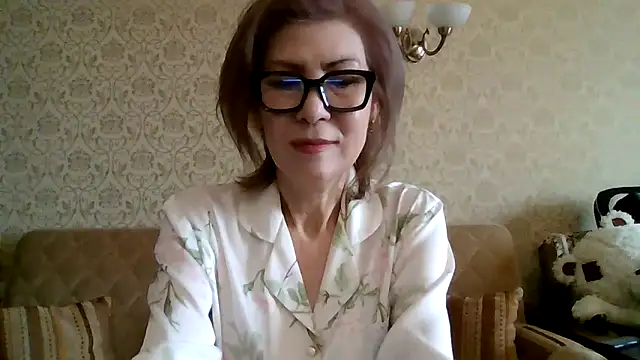 Elegant00Lady online show from 02-27-26, 04:01