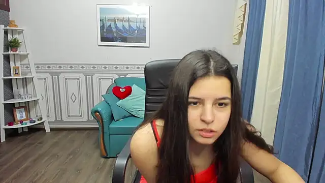 Snapshot of Molly_Owens chatting on 02-14-25, 10:07 Molly Owens online show from 02-14-25, 10:07